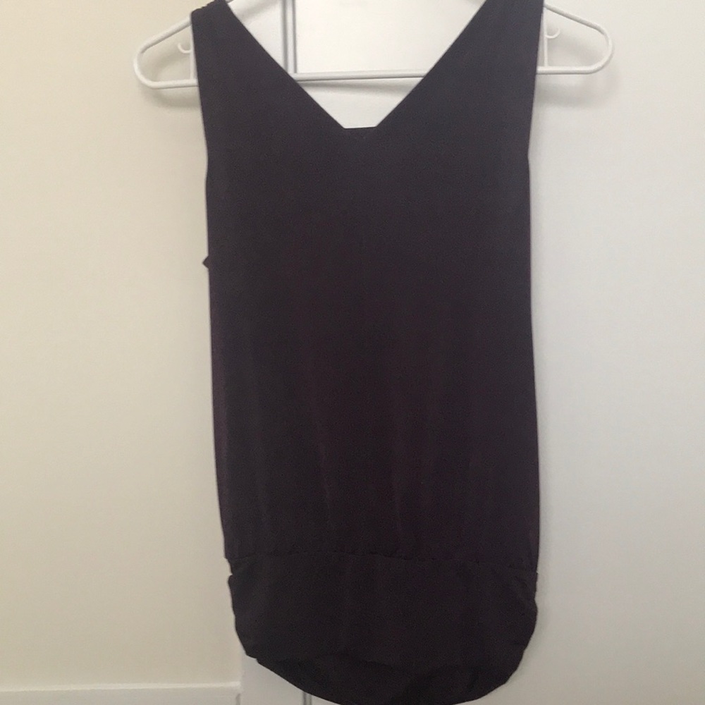 NWT XS Express Top - Picture 2 of 4